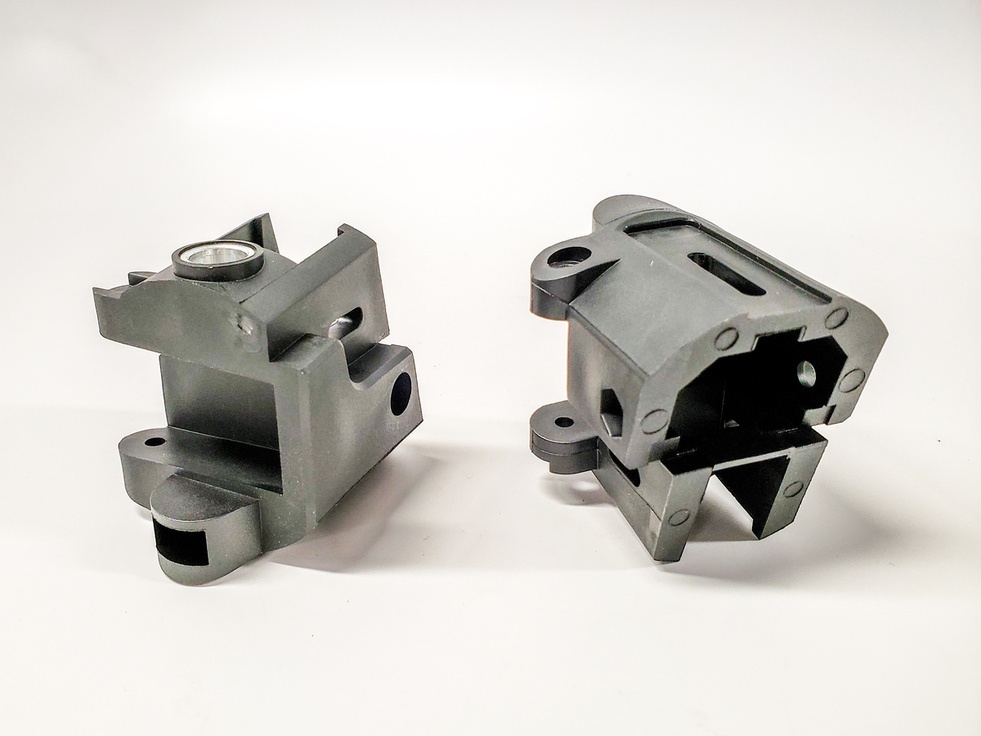 Insert-injection-molding insert molding