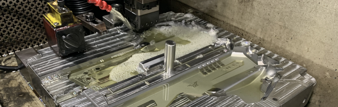 injection-mold-making